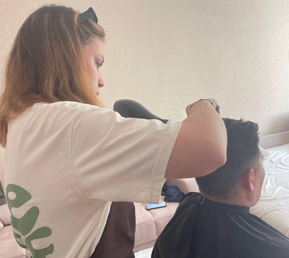 Наши парикмахеры снова в деле